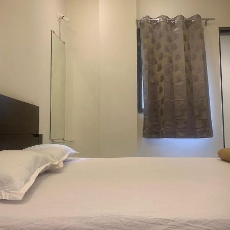 Shri Mahalaxmi Executive Yatri Niwas Villa Kolhapur Esterno foto