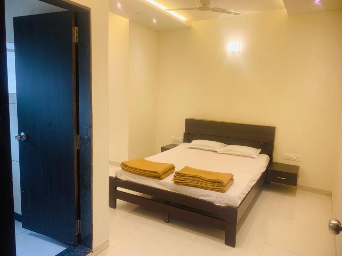Shri Mahalaxmi Executive Yatri Niwas Villa Kolhapur Esterno foto